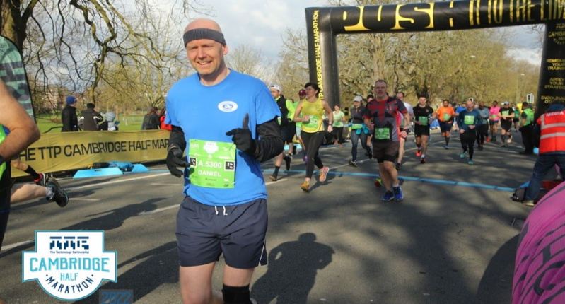 Dan runs the Cambridge Half Marathon 